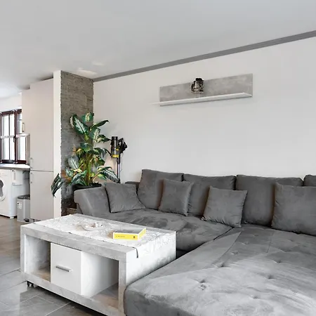 Deluxe Zw Plöner U Ostsee * Nehmten